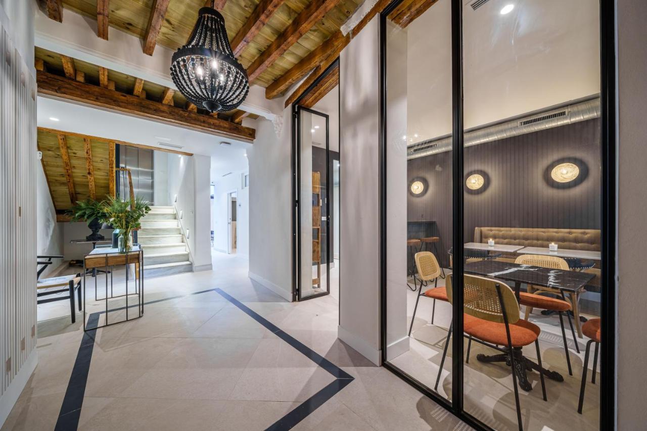 Homely Malaga Mariblanca 17, Vegafuente Apartments Bagian luar foto